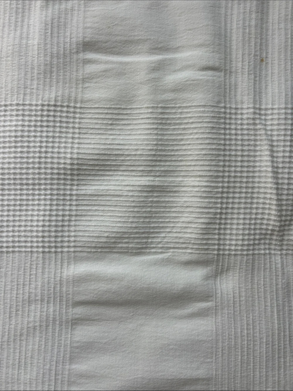 IKEA INDIRA White Textured Bedspread - Lightweight Waffle Weave king/queen